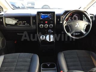 CV1W1304054 2018 MITSUBISHI DELICA D5-1