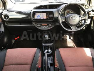 NHP1302007469 2017 TOYOTA VITZ U-1