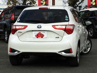 NHP1302007469 2017 TOYOTA VITZ U-2