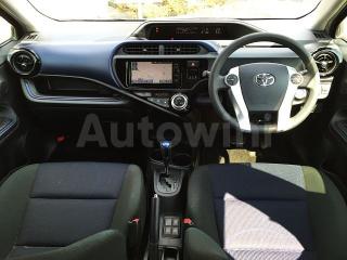 NHP106428262 2015 TOYOTA AQUA S-1