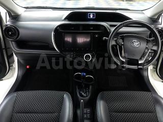 NHP106659279 2017 TOYOTA AQUA CROSSOVER-1