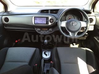 NSP1302120317 2013 TOYOTA VITZ-1