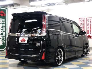 ZWR800310005 2018 TOYOTA NOAH-2