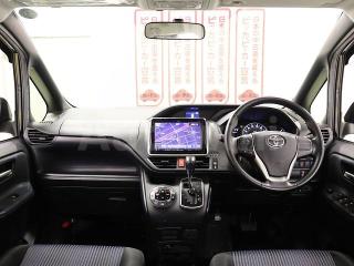 ZRR800138570 2015 TOYOTA NOAH-1