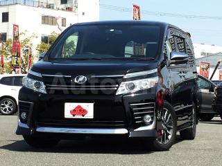 ZRR800142769 2015 TOYOTA VOXY-0