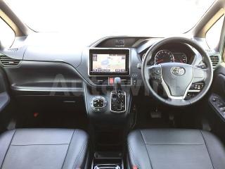 ZRR800142769 2015 TOYOTA VOXY-1