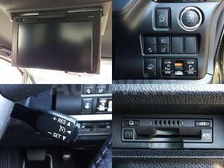 ZRR800393175 2017 TOYOTA VOXY-4