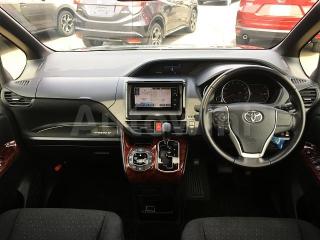 ZRR800223863 2016 TOYOTA VOXY V-1