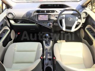 NHP102357835 2014 TOYOTA AQUA S-1