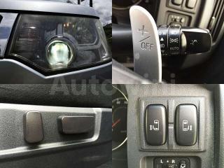 CV5W0901366 2013 MITSUBISHI DELICA D5-5