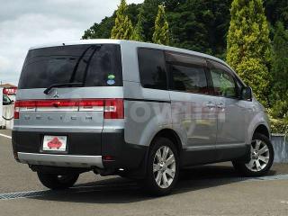 CV5W0901366 2013 MITSUBISHI DELICA D5-2