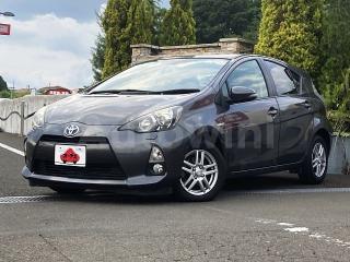 NHP102100038 2012 TOYOTA AQUA-0