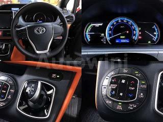 ZWR800247176 2017 TOYOTA VOXY-5