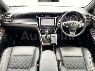 ZSU600058842 2015 TOYOTA HARRIER-1