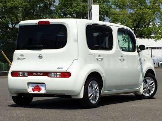 Z12105707 2010 NISSAN CUBE-2