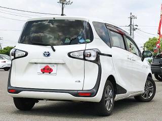 NHP1707010235 2015 TOYOTA SIENTA-2