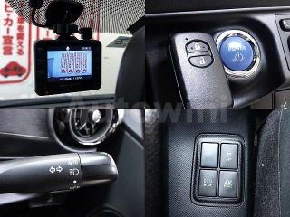NHP106376425 2015 TOYOTA AQUA S-4