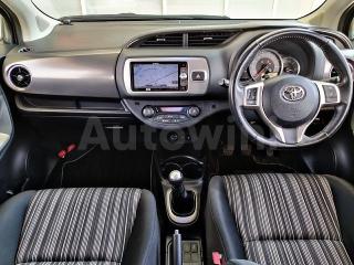 NCP1312023868 2015 TOYOTA VITZ RS-1