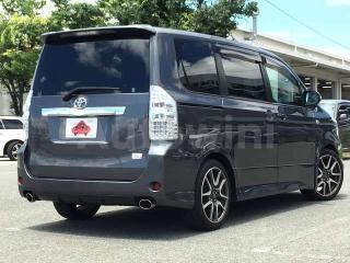 ZRR700518553 2012 TOYOTA NOAH-2