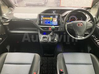 ZRR800296671 2017 TOYOTA VOXY-1