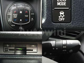 ZRR800177778 2015 TOYOTA VOXY X-5
