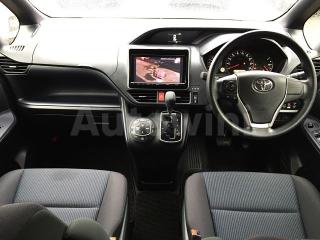 ZRR800177778 2015 TOYOTA VOXY X-1