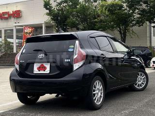 NHP102542868 2016 TOYOTA AQUA S-2