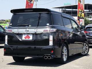 PE52052037 2015 NISSAN ELGRAND-2