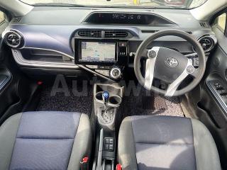 NHP106481107 2015 TOYOTA AQUA S-1