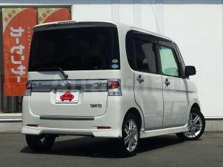L375S0368092 2010 DAIHATSU TANTO-2