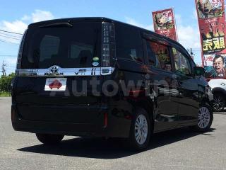 ZRR800152085 2015 TOYOTA VOXY V-2