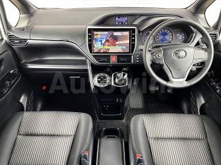 ZWR800502424 2021 TOYOTA VOXY-1