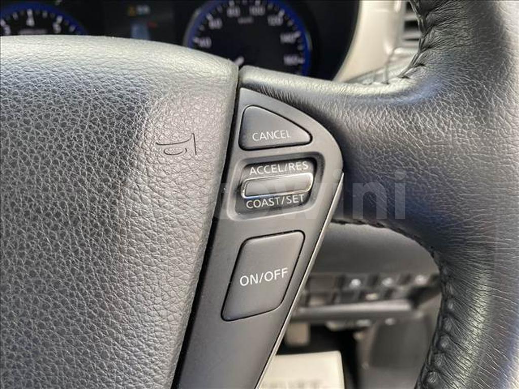 2015 NISSAN ELGRAND HIGHWAYSTAR - 7