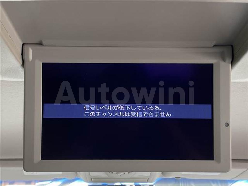 PE52-003619 2010 NISSAN ELGRAND HIGHWAYSTAR-4