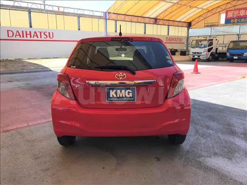 2012 TOYOTA VITZ F - 7