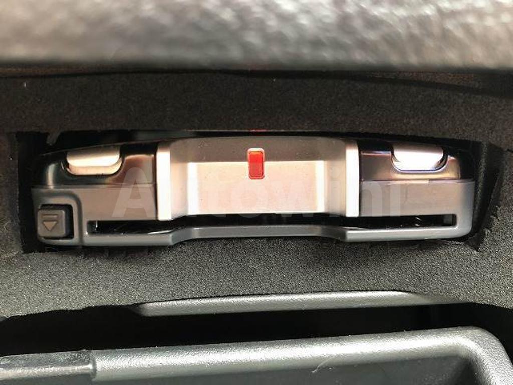 2011 NISSAN SERENA - 10