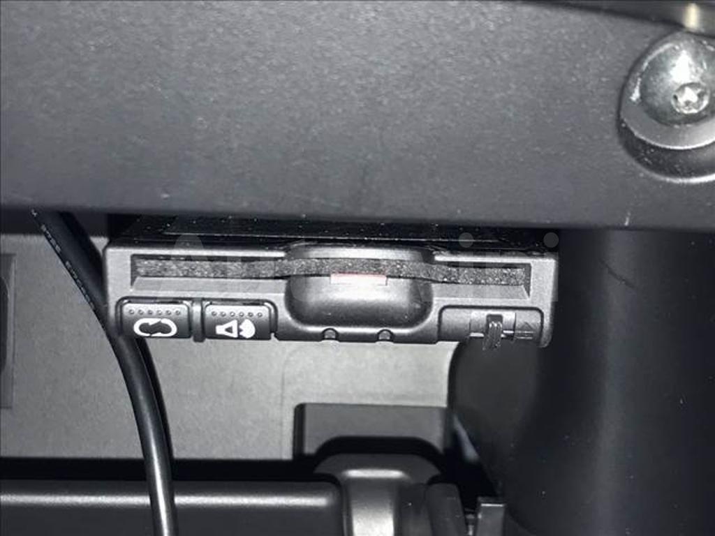 2019 NISSAN X TRAIL - 10