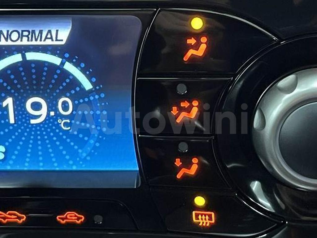 2011 NISSAN JUKE - 8