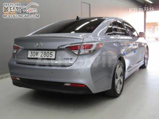 KMHE5411BFA000587 2015 HYUNDAI LF SONATA HYBRID 2.0 HEV PREMIUM-2