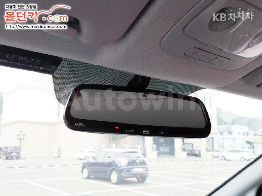 2014 HYUNDAI GRAND STAREX H-1 5 SEATS VAN CVX LUXURY - 11