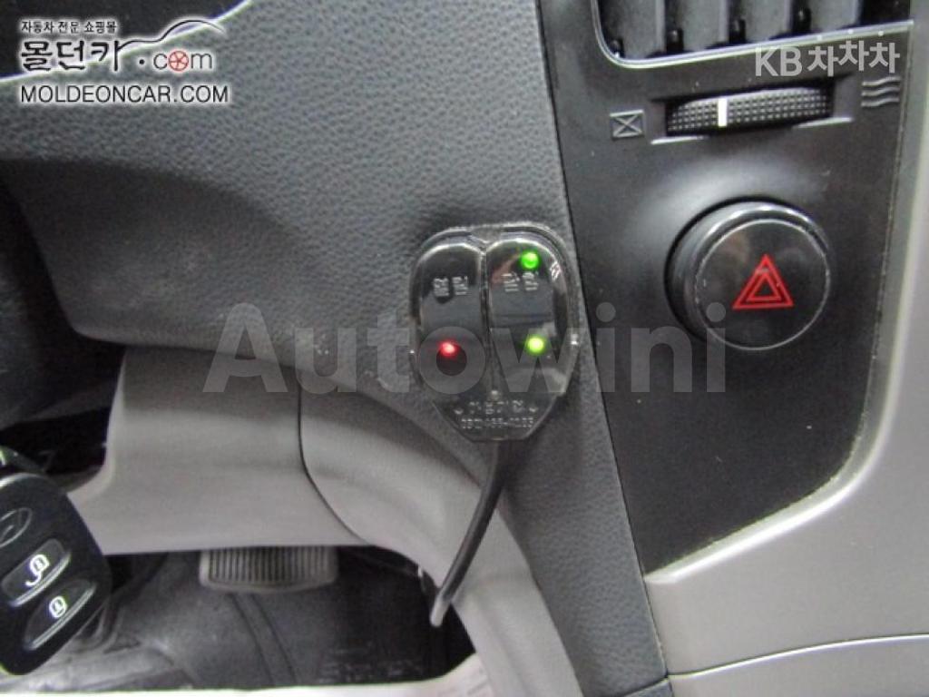 2014 HYUNDAI GRAND STAREX H-1 12 SEATS WAGON CVX LUXURY - 10