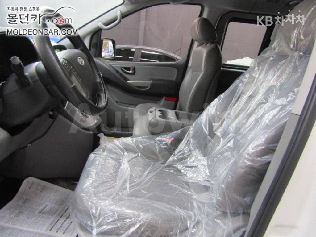 2014 HYUNDAI GRAND STAREX H-1 12 SEATS WAGON CVX LUXURY - 16