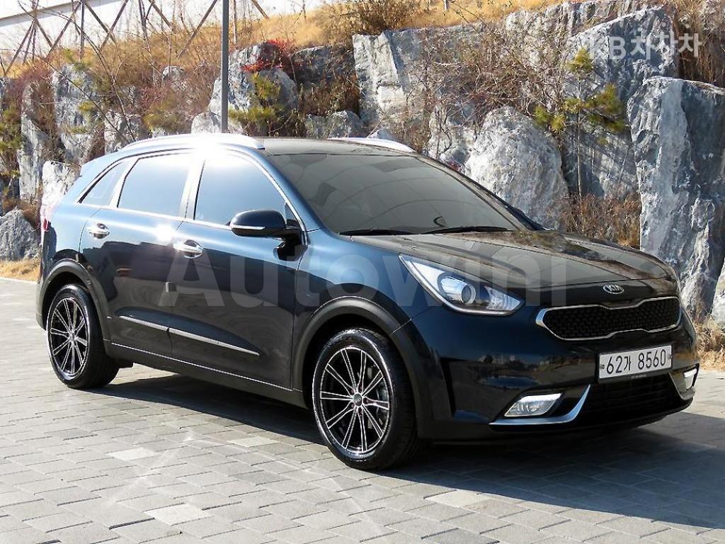 KNACB81CGHA062916 2017 KIA NIRO 1.6 PRESTIGE-2