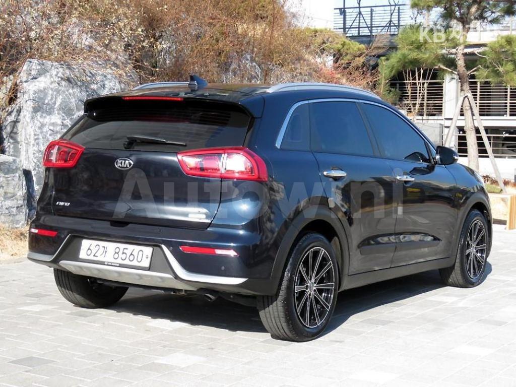 KNACB81CGHA062916 2017 KIA NIRO 1.6 PRESTIGE-3
