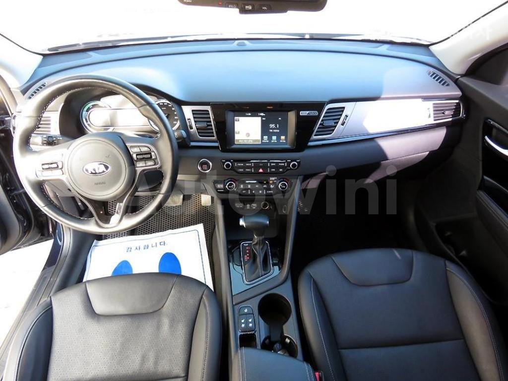 2017 KIA NIRO 1.6 PRESTIGE - 14