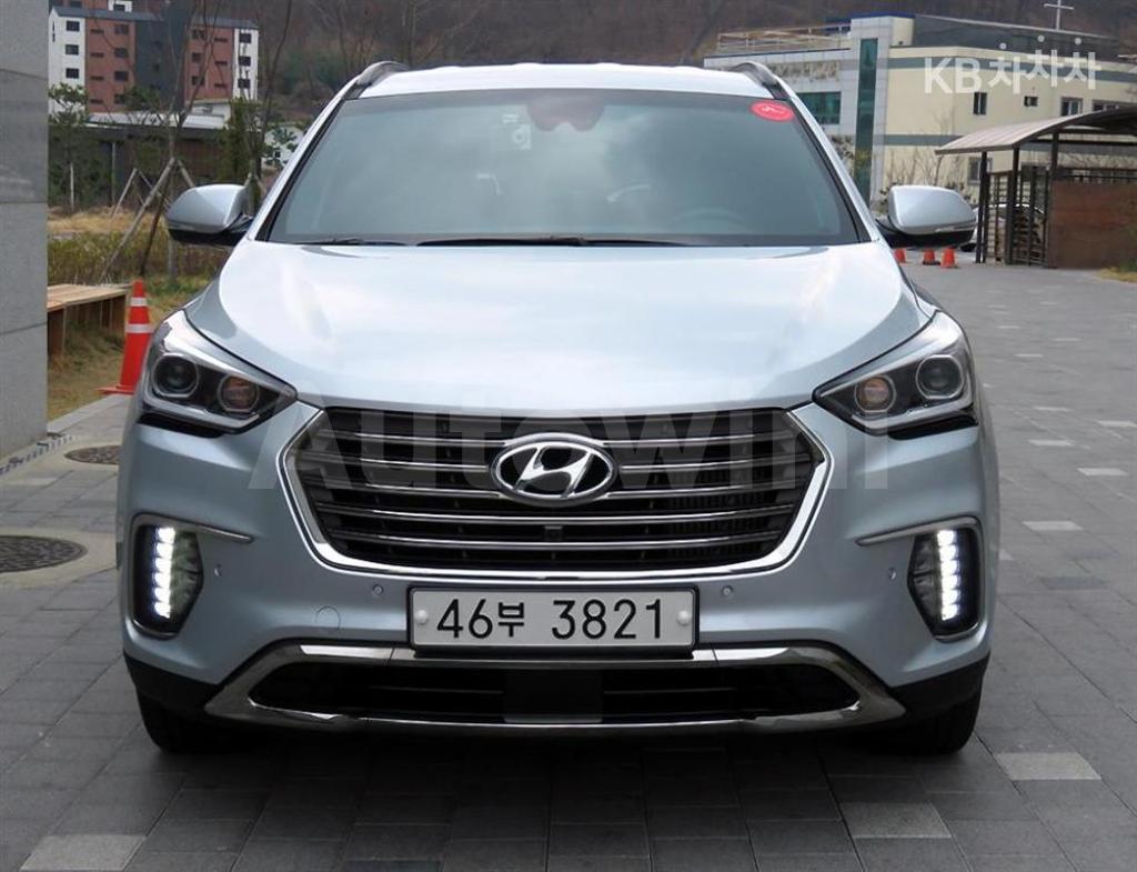 KMHSR81XDHU236865 2017 HYUNDAI  MAXCRUZ DIESEL(E-VGT)R2.2 4WD 파이니스트 EDITION 6 SEATS-0