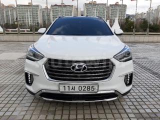 KMHSR81XDHU235662 2017 HYUNDAI  MAXCRUZ DIESEL(E-VGT)R2.2 4WD 파이니스트 EDITION 6 SEATS-1