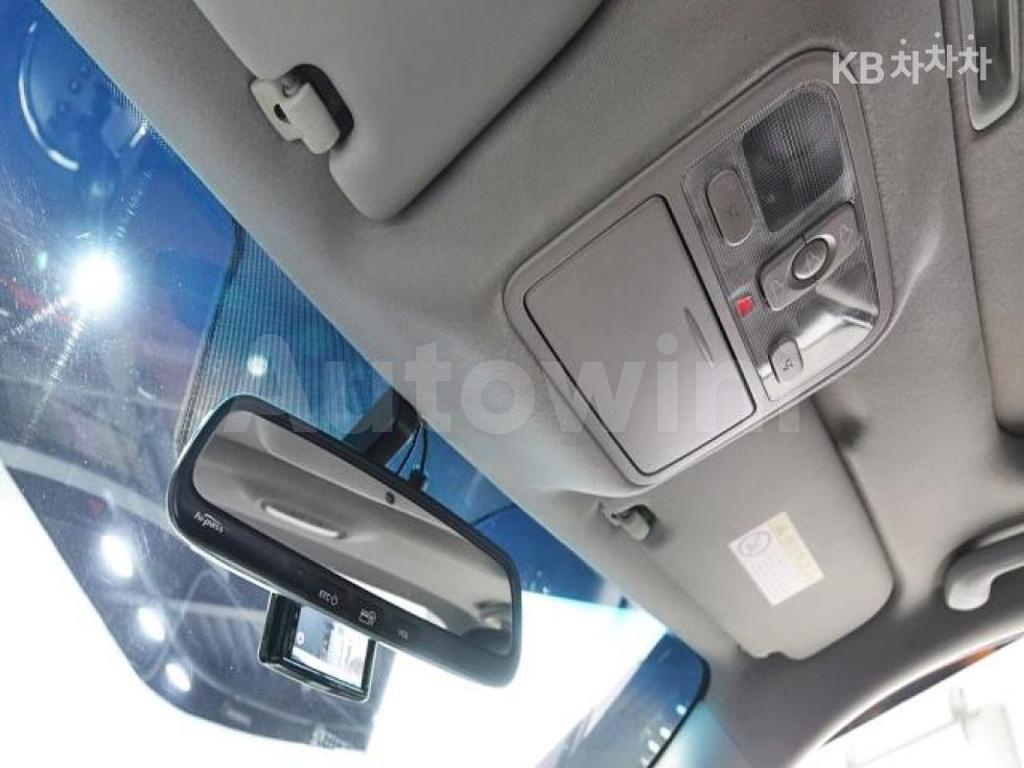 2010 KIA LOTZE INNOVATION OPTIMA MAGENTIS LEX20 LUXURY - 11