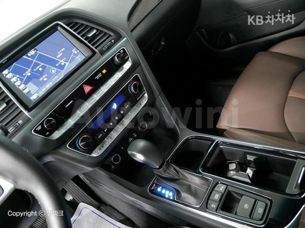 2018 HYUNDAI SONATA RISE 1.7 DIESEL MORDERN - 9