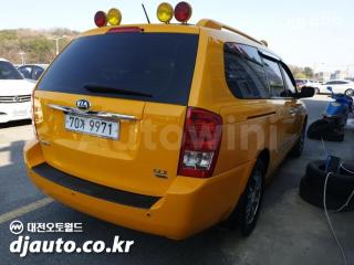 2013 KIA CARNIVAL R SEDONA GRANDCARNIVAL GLX LUXURY - 17